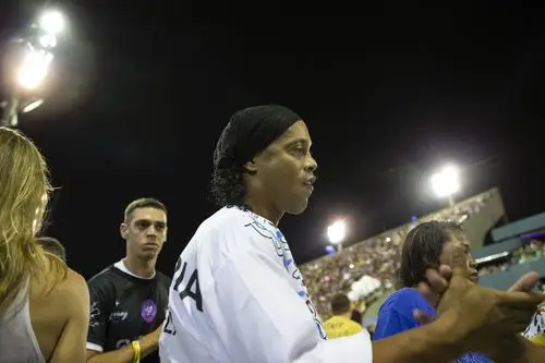 在库明加的 在库明加的